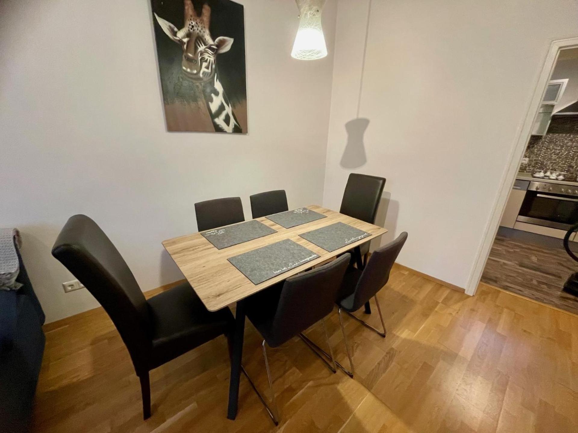 Bobbys Gartenapartment Krems an der Donau Exterior foto